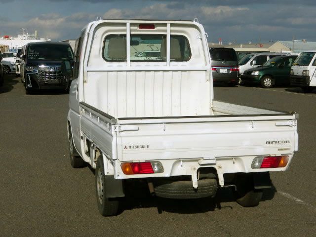 1999 Mitsubishi Minicab Truck U61T (UW-694a16a50479b)[1]