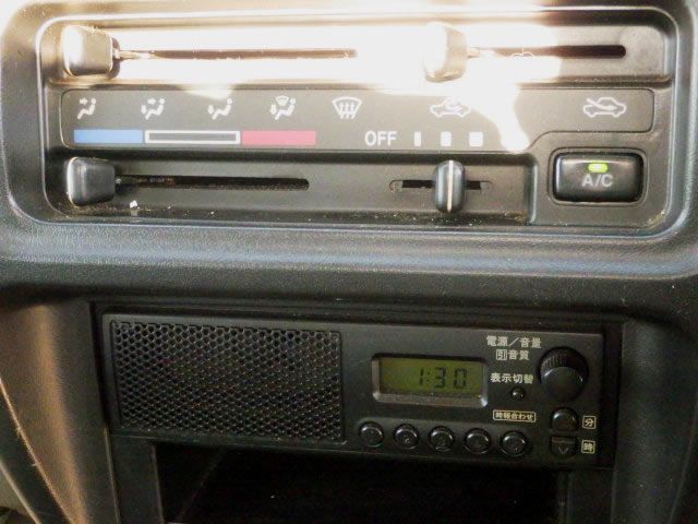 2000 Suzuki Carry Truck DA52T (UW-694a1617cb4fa)[11]