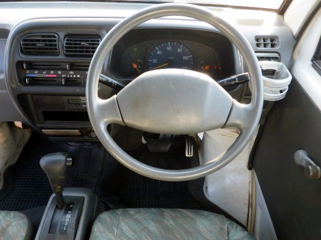 2000 Mazda Scrum Truck DB52T (UW-68ba4556e37e2)[4]