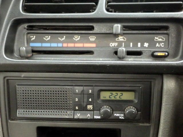 1998 Suzuki Carry Truck DC51T (UW-6944c235a9324)[11]