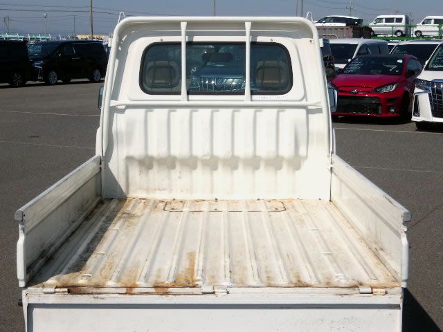 1999 Daihatsu Hijet Truck S210P (UW-6944c207f3fbc)[6]