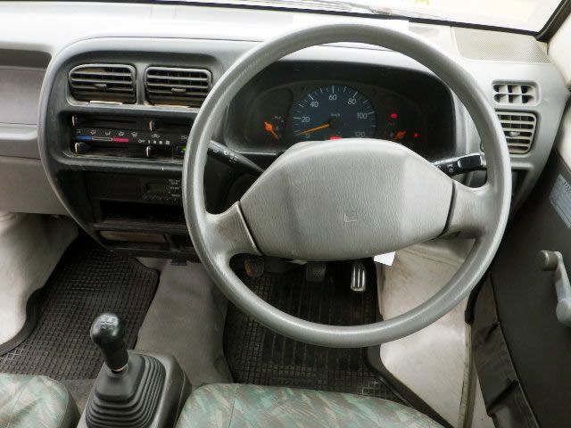 2000 Suzuki Carry Truck DA52T (UW-694a171710fe7)[4]
