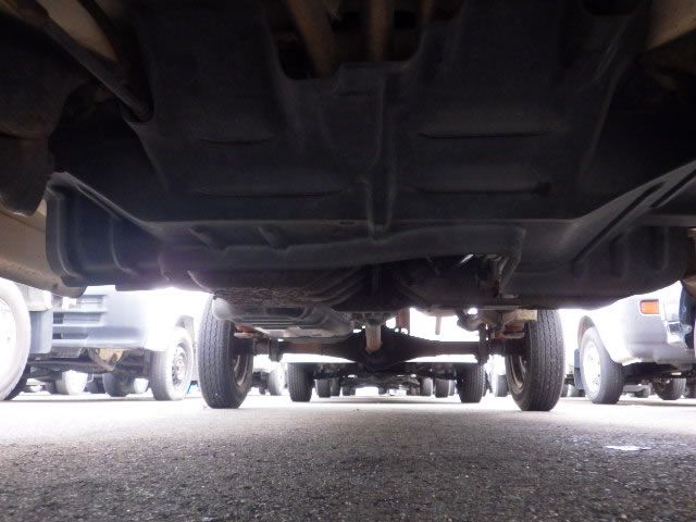 1999 Suzuki Carry Truck DA52T (UW-694a172785abc)[24]