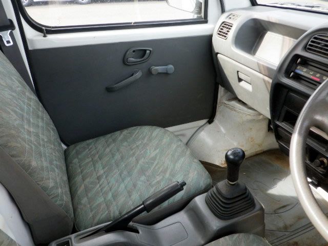1999 Suzuki Carry Truck DA52T (UW-694a172785abc)[8]