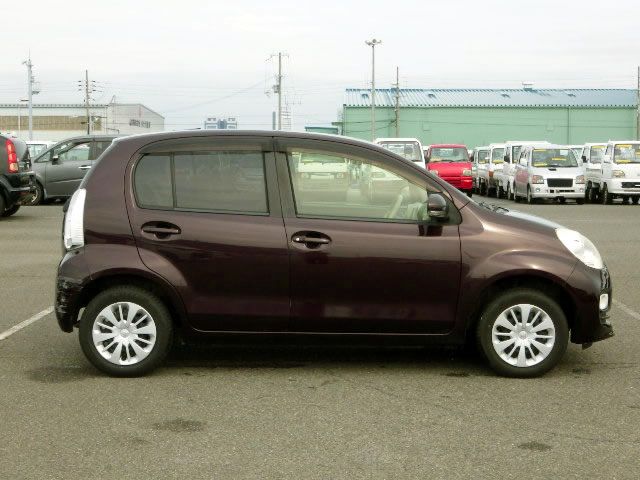2014 Toyota Passo KGC30 (UW-694cd1c8033f7)[2]