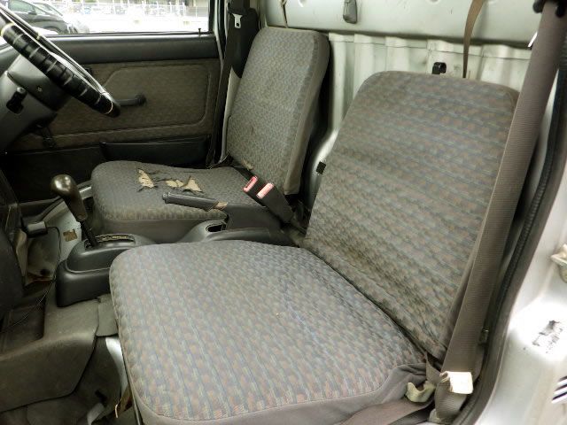 1999 Daihatsu Hijet Truck S210P (UW-694a17a70ae05)[5]