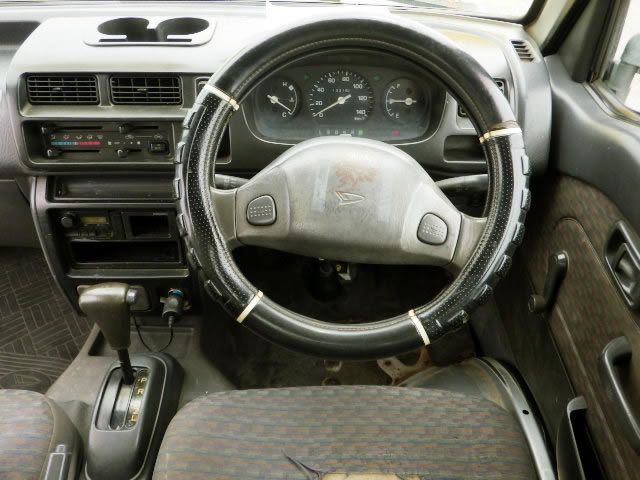 1999 Daihatsu Hijet Truck S210P (UW-694a17a70ae05)[4]