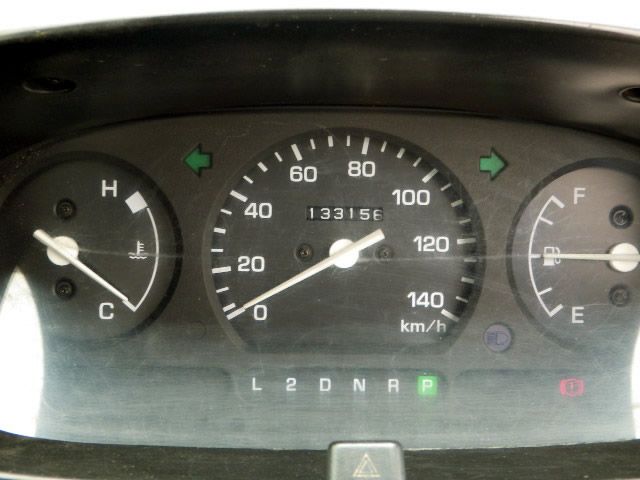 1999 Daihatsu Hijet Truck S210P (UW-694a17a70ae05)[12]