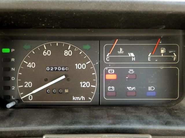 1993 Daihatsu Hijet Truck S82P (UW-6944ce14357a0)[12]