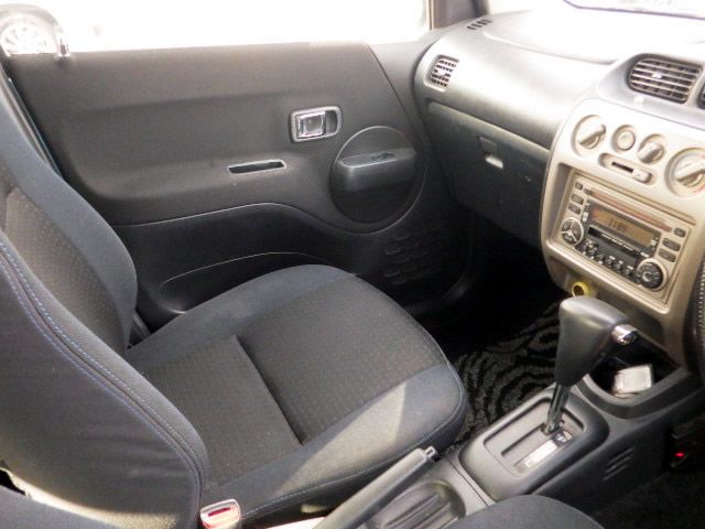2006 Daihatsu Terios Kid J111G (UW-699d493bc7ea6)[8]