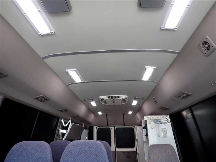 2004 Hino Liesse II KK-HDB51M (UW-6a0e682895f6a)[20]