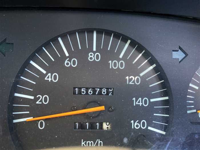 2004 Hino Liesse II KK-HDB51M (UW-6a0e682895f6a)[27]