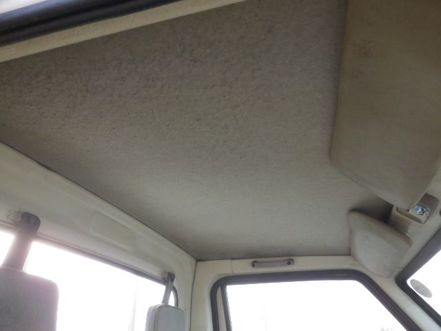 2001 Mitsubishi Minicab Truck U61T (UW-6944bc48ade49)[17]