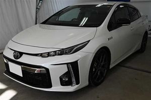2019 Toyota Prius PHV DLA-ZVW52