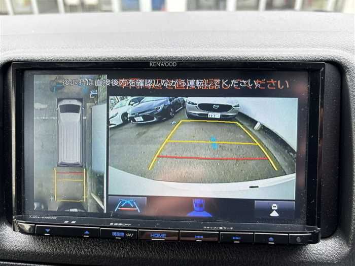 2022 Toyota Hiace Van TRH200V (UW-6a0e6852549aa)[25]