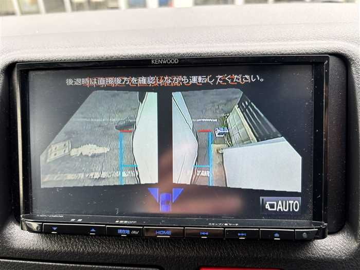2022 Toyota Hiace Van TRH200V (UW-6a0e6852549aa)[26]