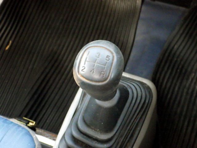 1999 Mitsubishi Minicab Truck U61T (UW-694a669508cba)[13]
