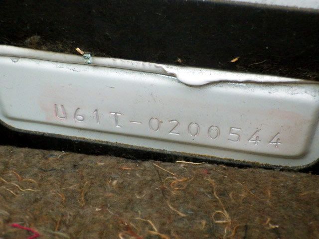 2000 Mitsubishi Minicab Truck U61T (UW-69940c76eda69)[22]