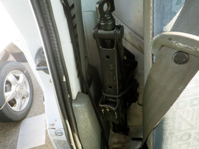2000 Mitsubishi Minicab Truck U61T (UW-69940c76eda69)[18]