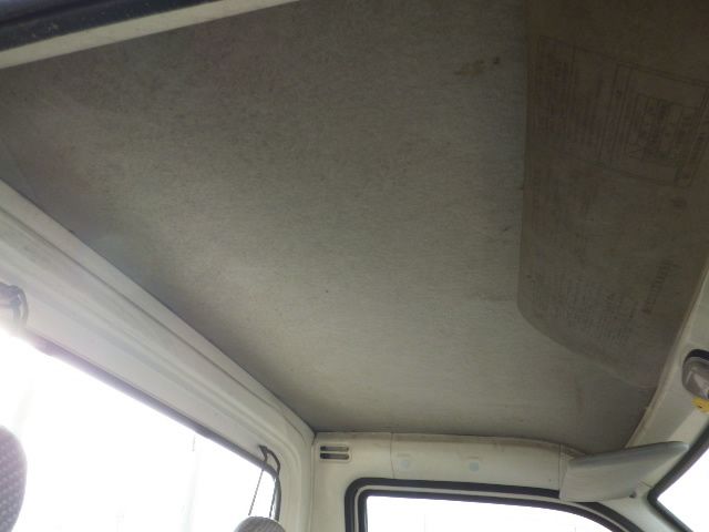 2000 Daihatsu Hijet Truck S210P (UW-6971ce09b0285)[17]