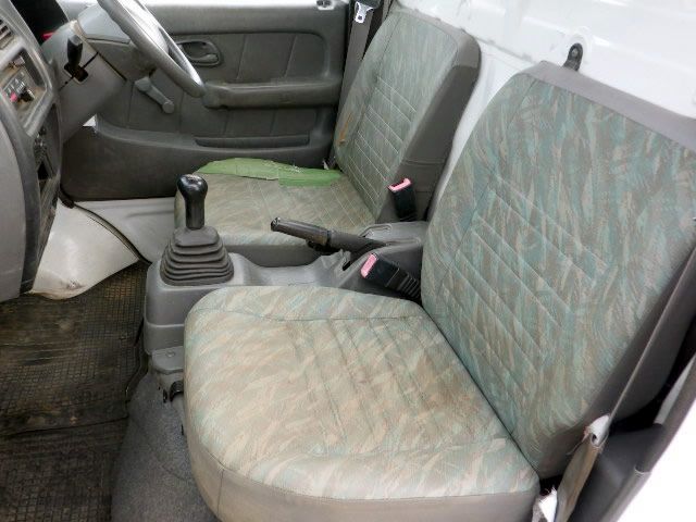 2000 Suzuki Carry Truck DB52T (UW-69789264ef880)[5]