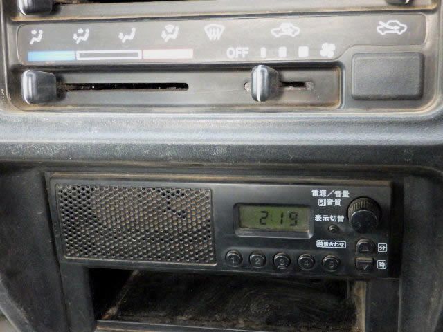 2000 Suzuki Carry Truck DB52T (UW-69789264ef880)[11]