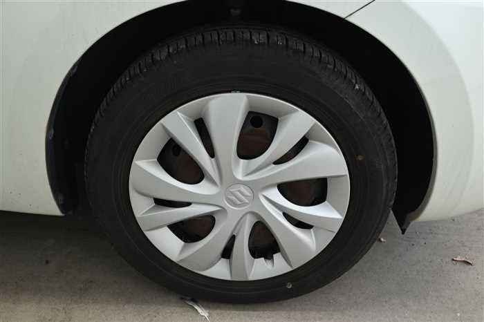 2017 Suzuki Swift DBA-ZC83S (UW-6a0e683b92600)[6]