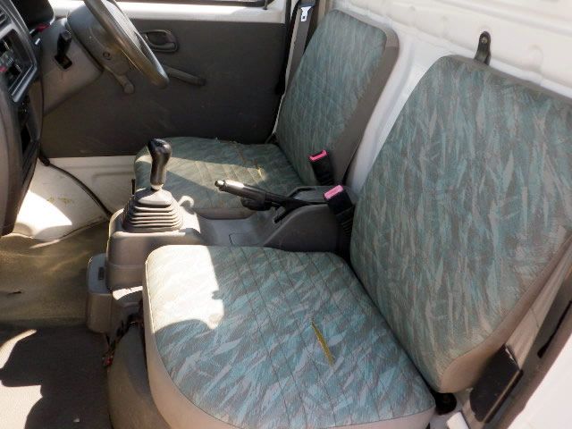 1999 Suzuki Carry Truck DB52T (UW-69c4e45f436e6)[5]