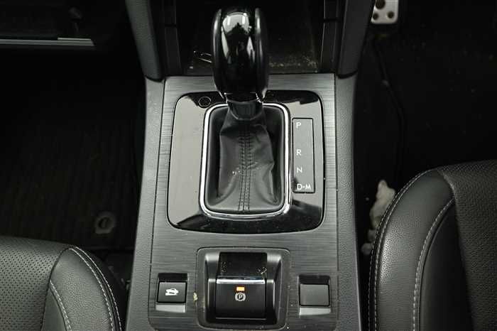 2015 Subaru Legacy B4 DBA-BN9 (UW-6a0e6846d2167)[22]