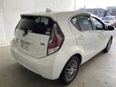 2015 Toyota Aqua DAA-NHP10 (UW-6a0e683704815)[1]