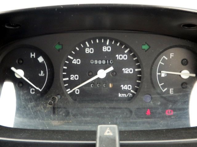 2000 Daihatsu Hijet Truck S200P (UW-6a34a8e73b351)[12]