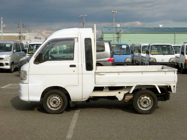 2000 Daihatsu Hijet Truck S200P (UW-6a34a8e73b351)[3]