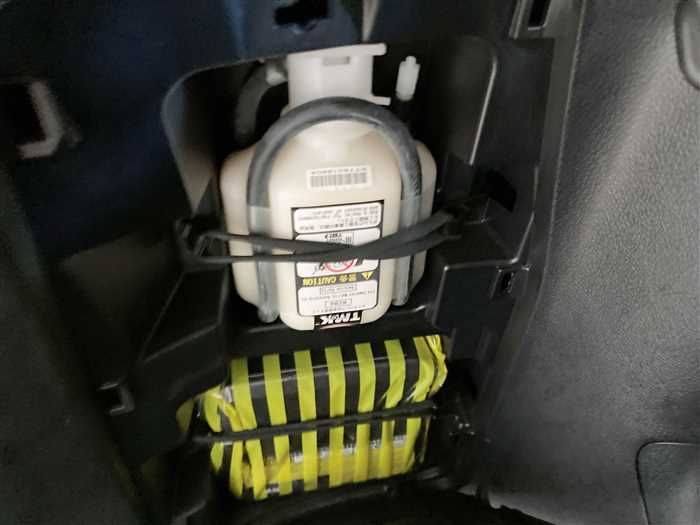 2017 Toyota Noah DBA-ZRR80W (UW-6a0e6848d7580)[14]