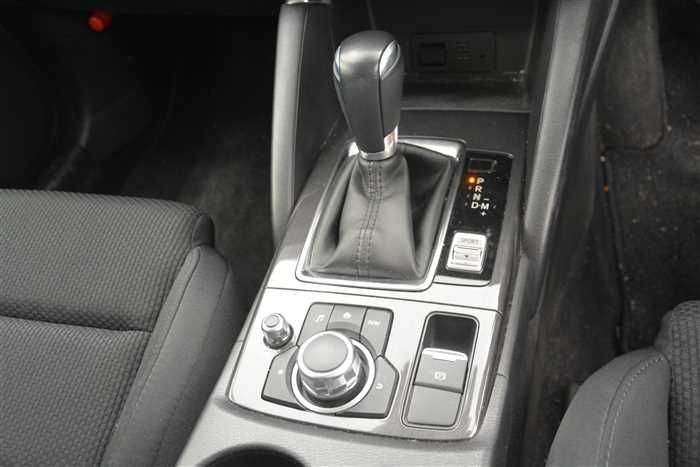 2016 Mazda CX-5 DBA-KEEFW (UW-6a0e681890a26)[19]