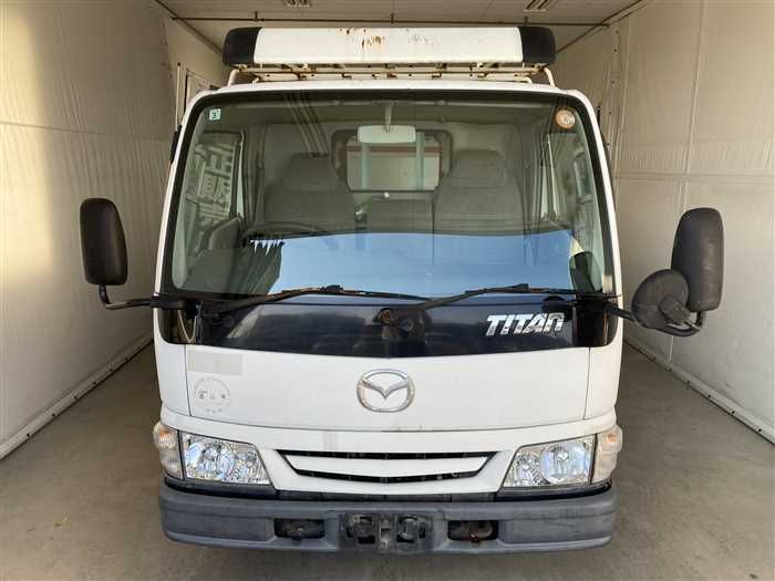 2001 Mazda Titan KK-WHF5T (UW-6a0e686277217)[4]