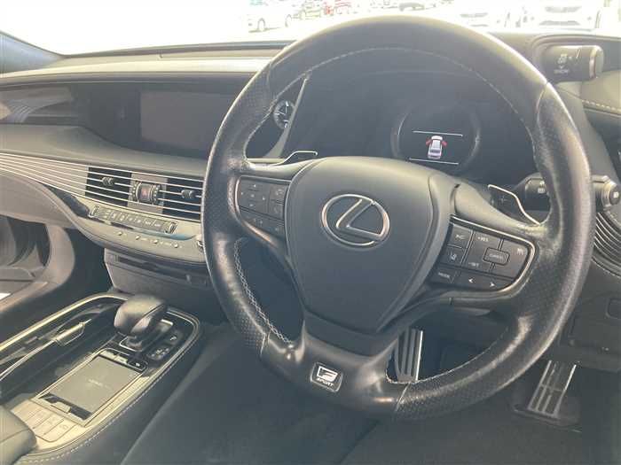 2017 Lexus LS DAA-GVF50 (UW-6a0e683196198)[16]