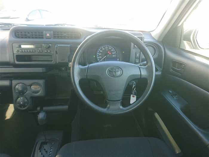 2021 Toyota Probox Van NHP160V (UW-6a0e6835eb843)[19]