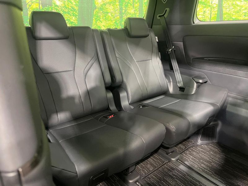 2025 Toyota Alphard 3BA-AGH40W (UW-69ef57c990538)[24]