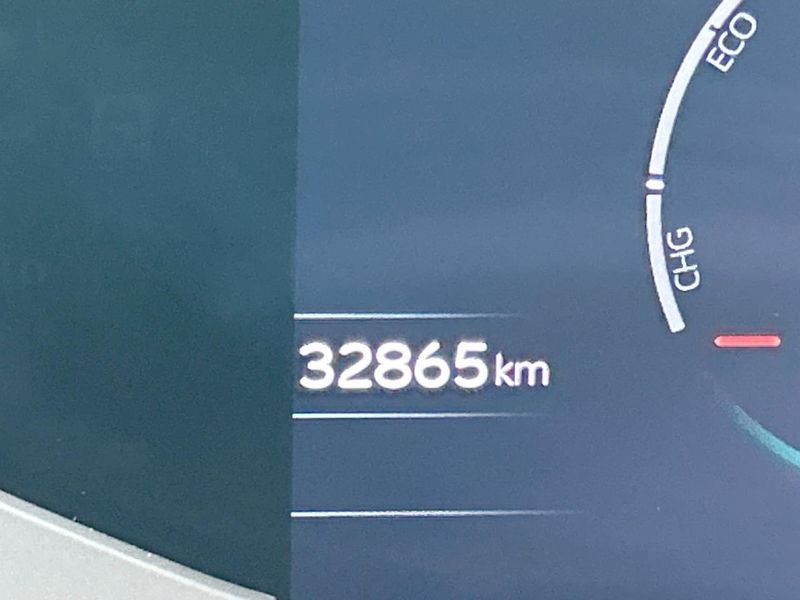 2023 Toyota Prius 6AA-MXWH60 (UW-69f0676433cbe)[2]