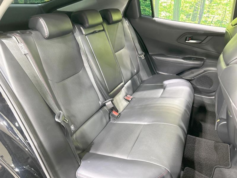 2023 Toyota Prius 6AA-MXWH60 (UW-69f0676433cbe)[22]