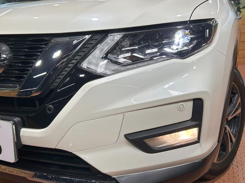 2019 Nissan X-Trail DBA-NT32 (UW-69f0677d32f04)[6]