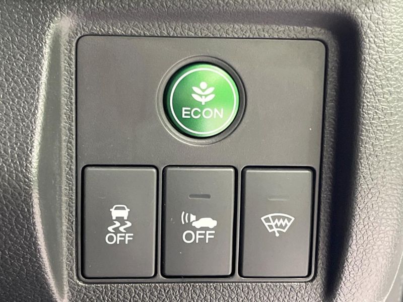 2015 Honda Vezel DAA-RU3 (UW-69f06785a96ad)[18]