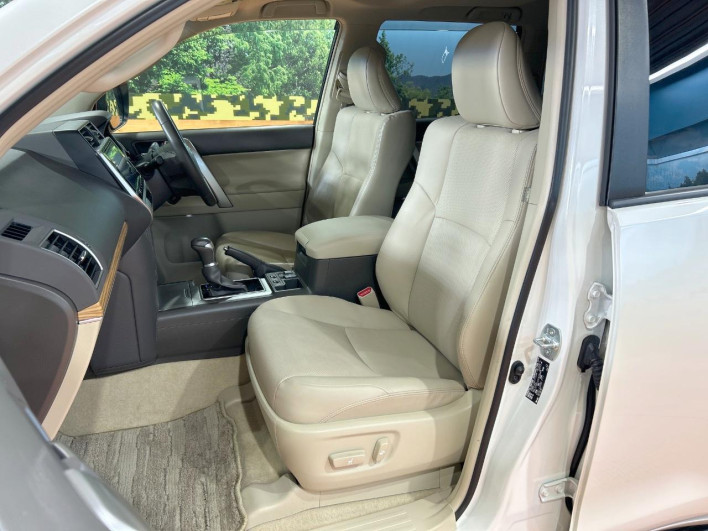 2022 Toyota Land Cruiser Prado 3BA-TRJ150W (UW-69f2a55022c39)[26]