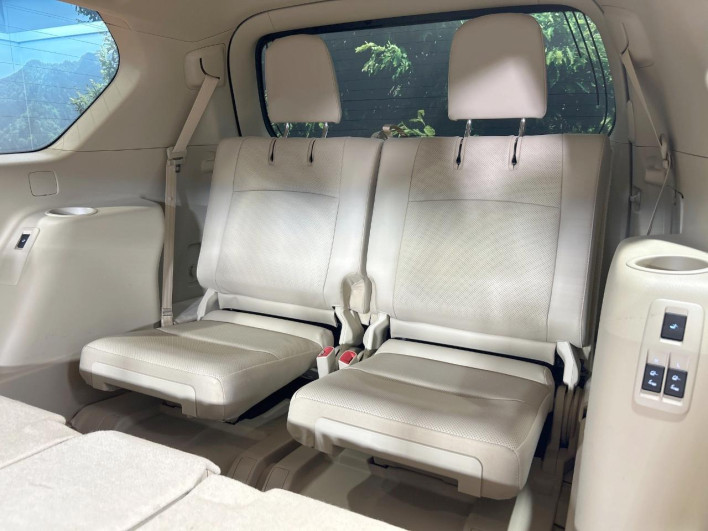 2022 Toyota Land Cruiser Prado 3BA-TRJ150W (UW-69f2a55022c39)[23]