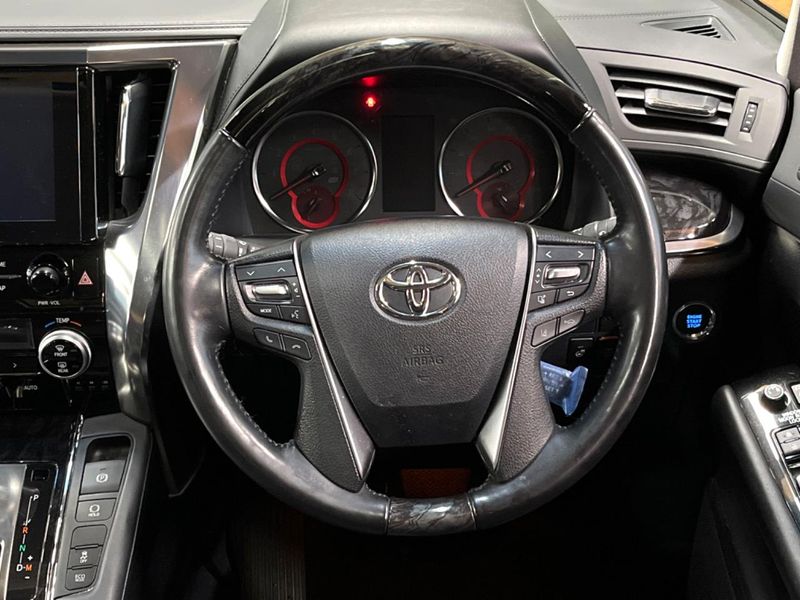 2022 Toyota Alphard 3BA-AGH30W (UW-69f495388bc34)[22]