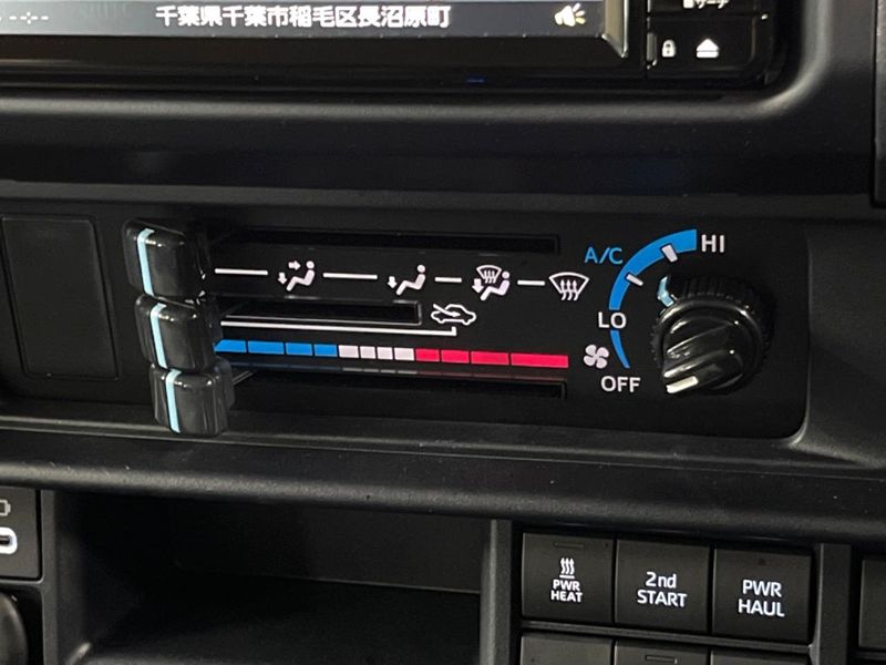 2024 Toyota Land Cruiser 70 3DA-GDJ76W (UW-69f49586846fe)[28]