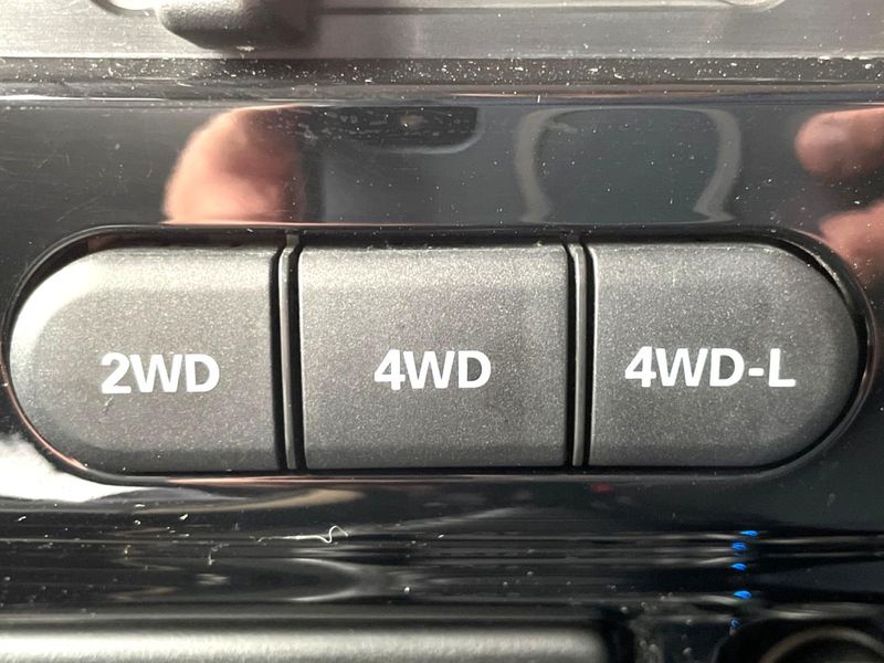 2015 Suzuki Jimny ABA-JB23W (UW-69f495b63b148)[20]