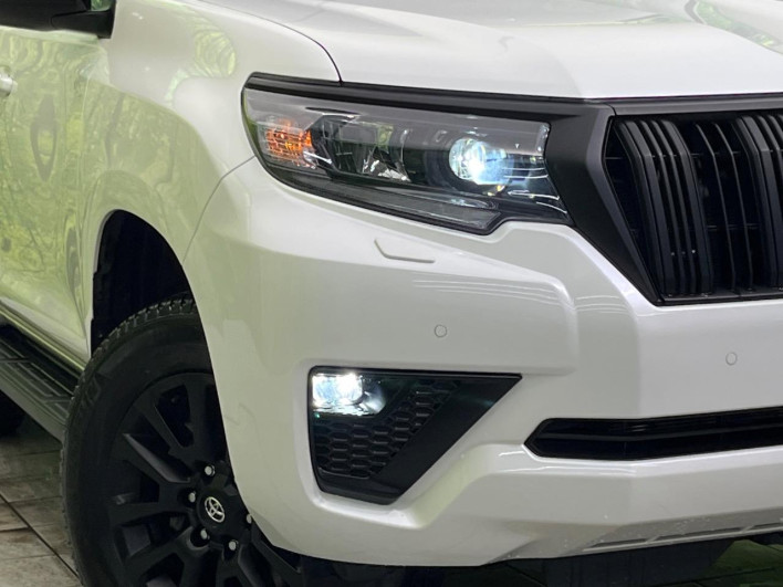 2022 Toyota Land Cruiser Prado 3BA-TRJ150W (UW-69f56bbcdb3bc)[13]