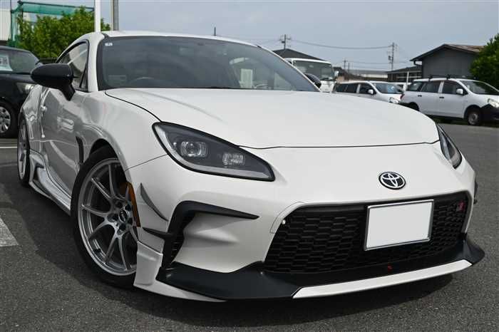 2022 Toyota 86 3BA-ZN8 (UW-6a0e684aaf3fd)[2]