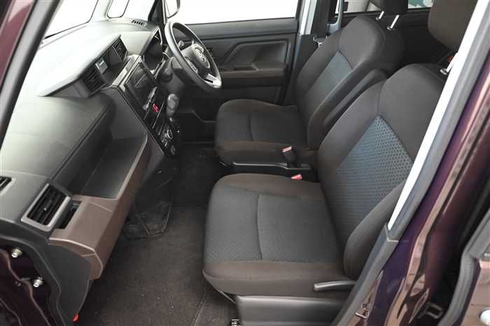 2021 Toyota Roomy 5BA-M900A (UW-6a0e684bb62cb)[12]